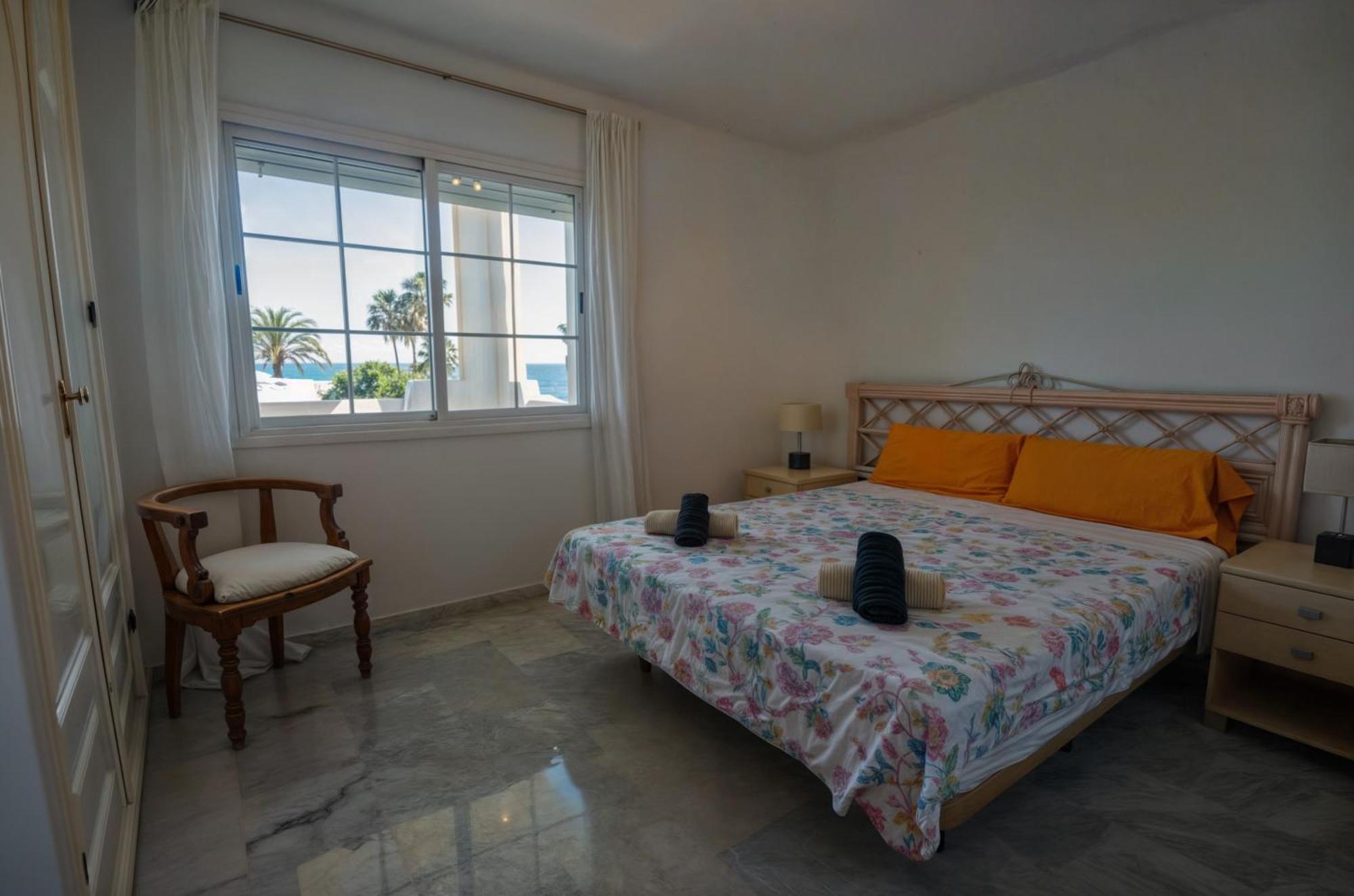 Apartamento Pilar マルベーリャ エクステリア 写真