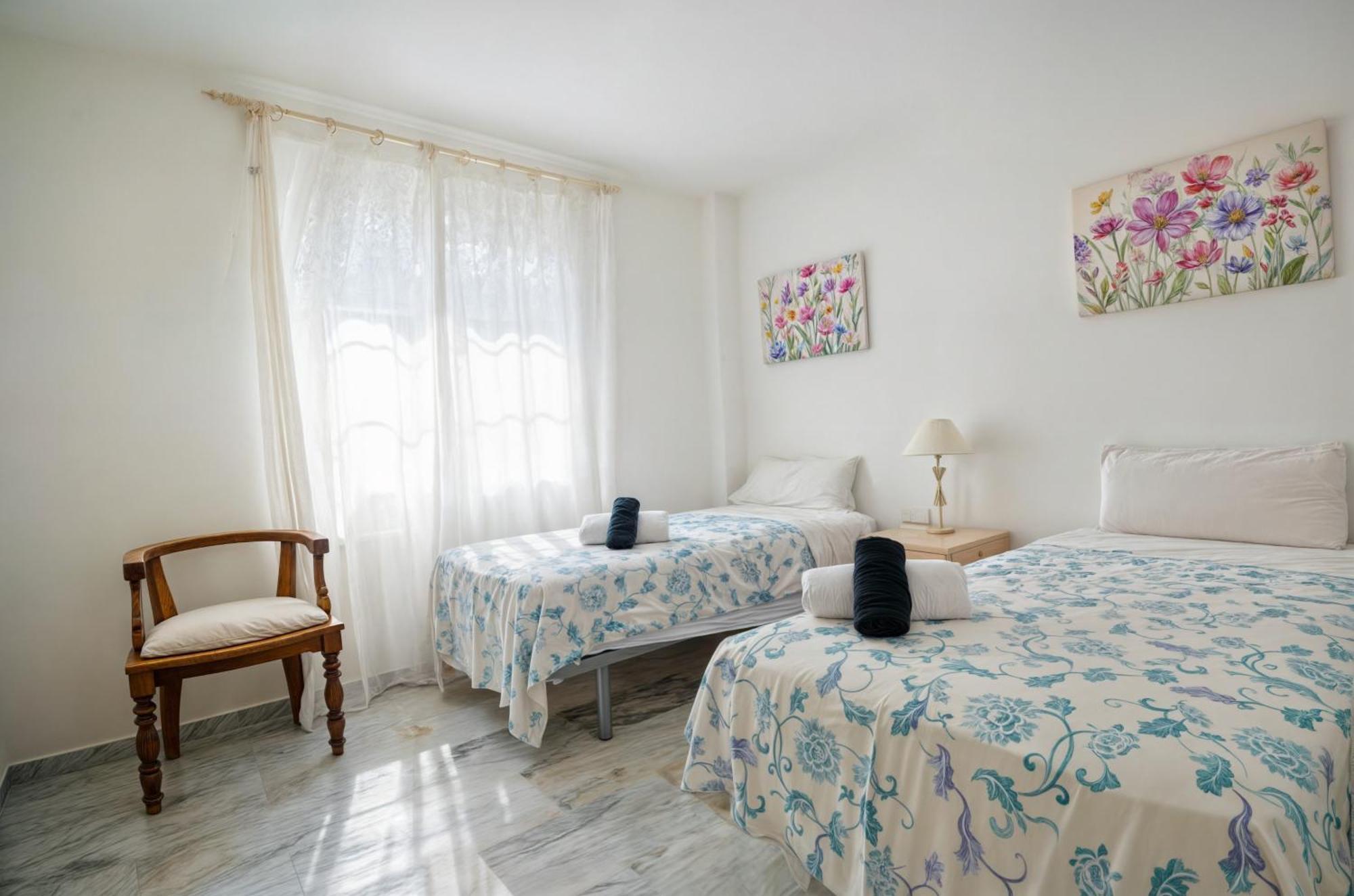 Apartamento Pilar マルベーリャ エクステリア 写真